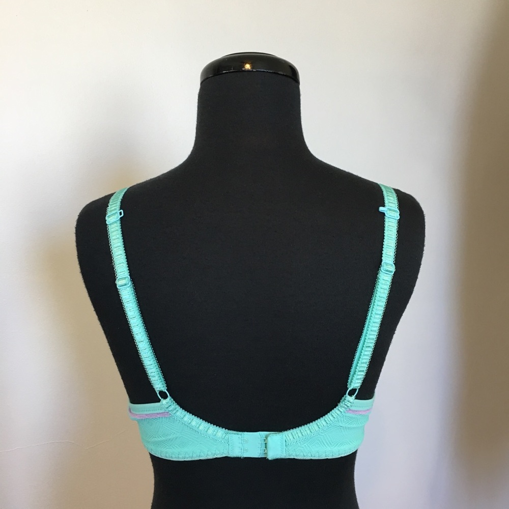Freya Deco Vibe Underwire Convertible Plunge T-Shirt Bra, 30D - Picture 3 of 11